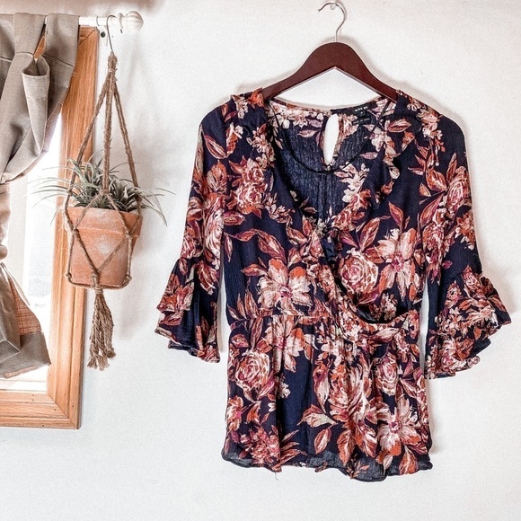 Miss Me Black Floral V-Neck Blouse - Picture 1 of 7